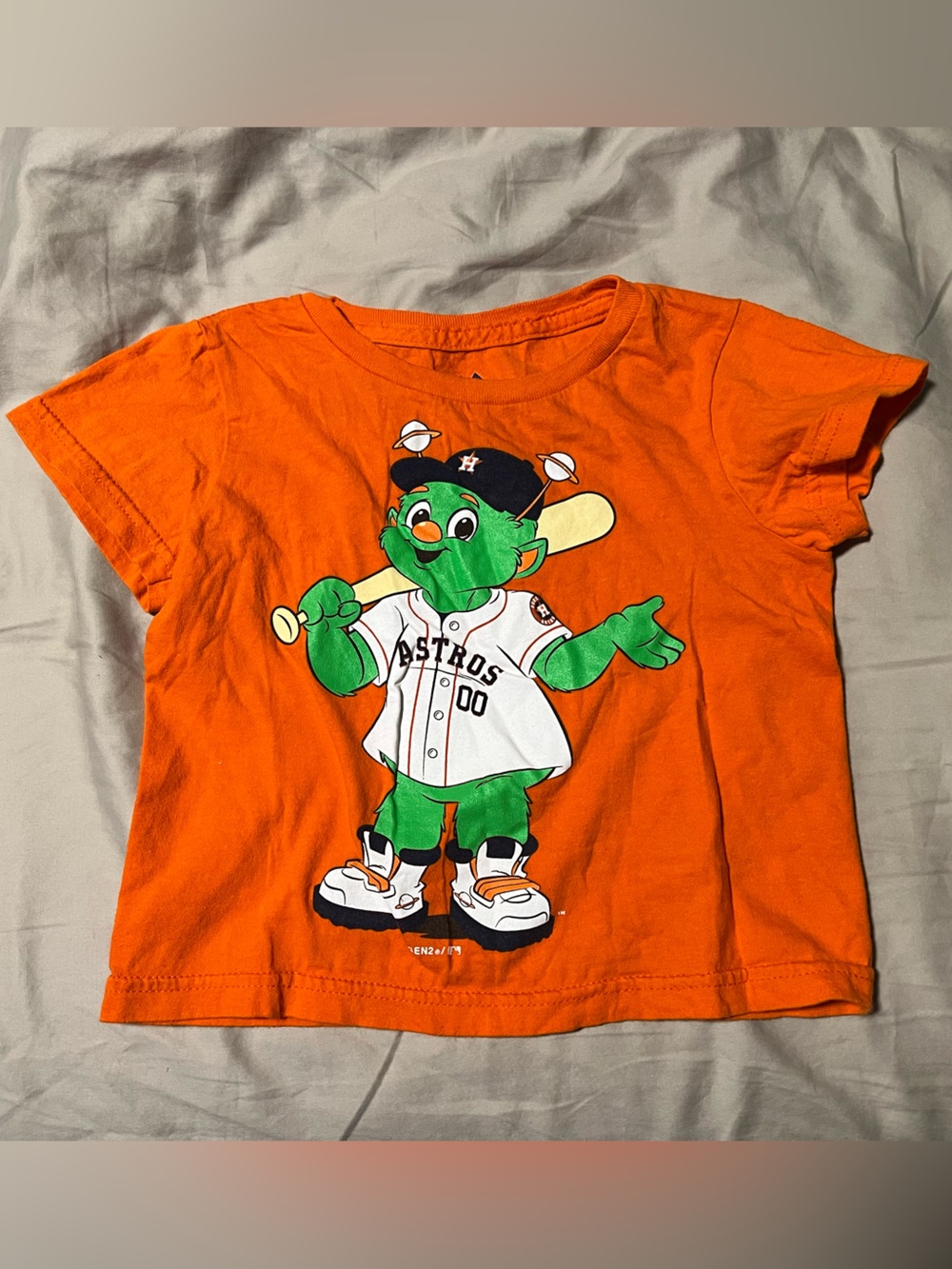 2t Astros shirt